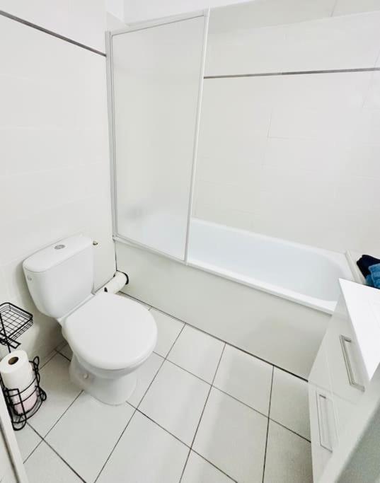 Studio Gare St Roch Avec Box De Garage Daire Montpellier Dış mekan fotoğraf